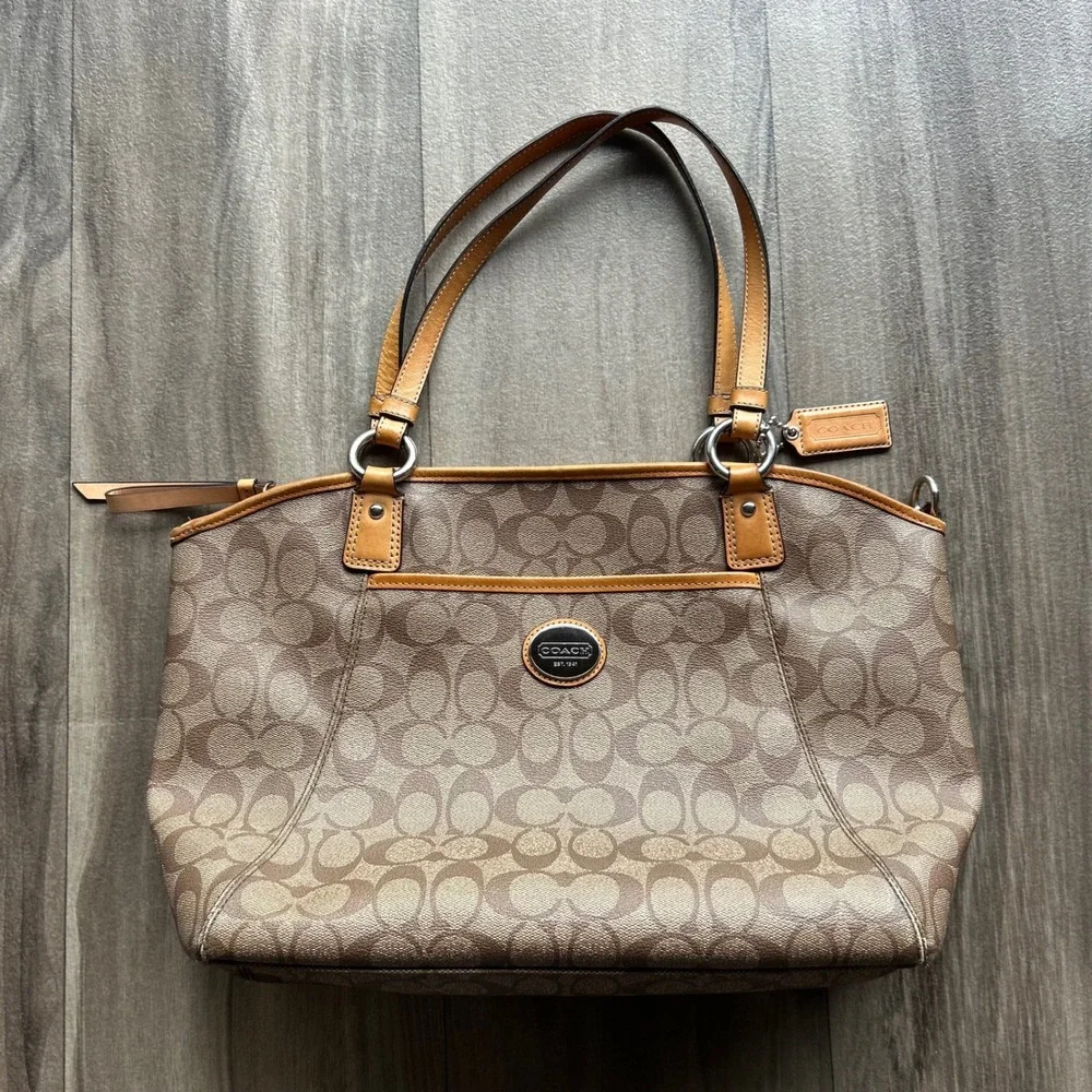 Coach Signature Gallery Tote Khaki Brown Monogram Shoulder Bag F19817